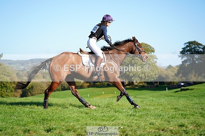 241026-143842-14159 - 520-Lottie.Newton-GOSSAMER