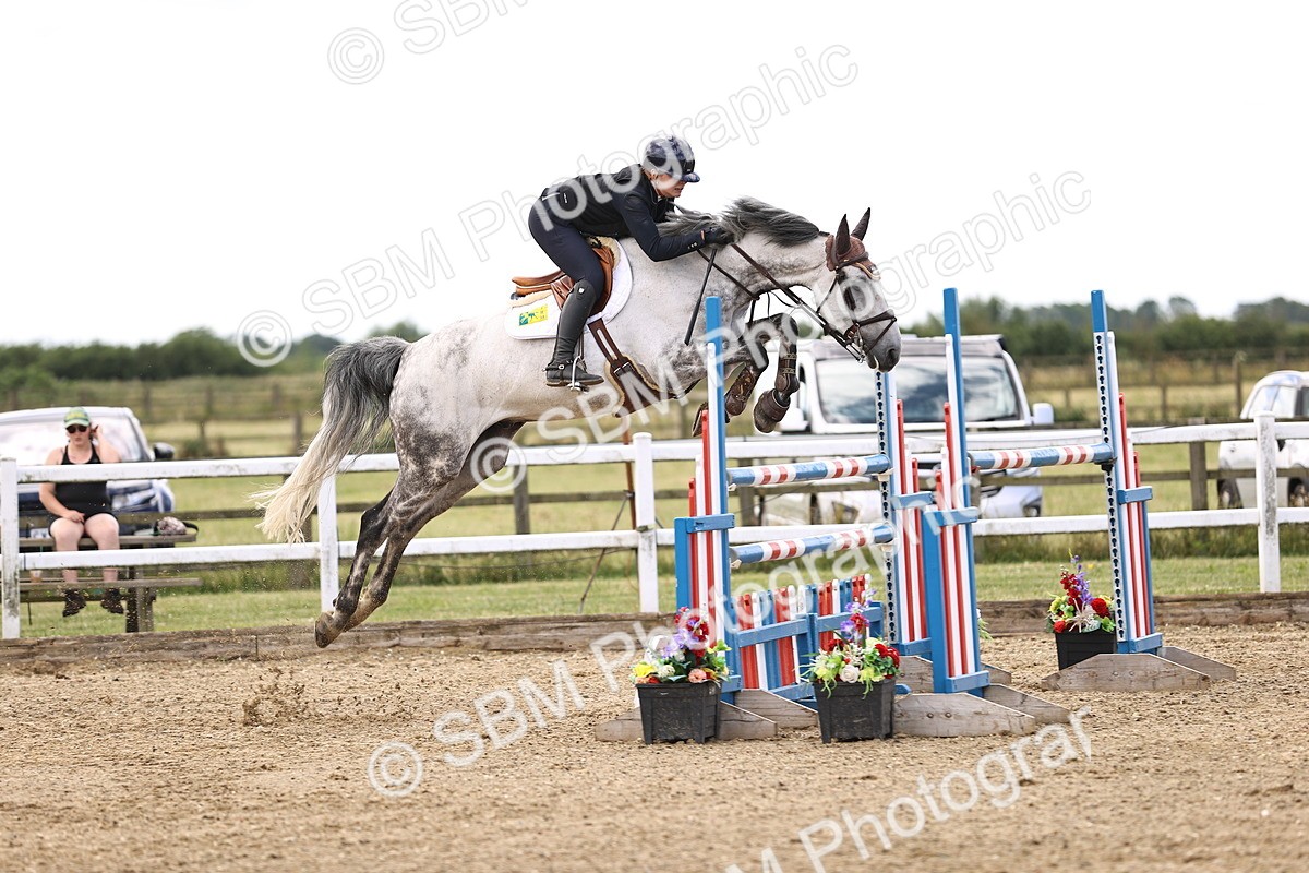 SBM_003481 - Class 22 - Senior Foxhunter 1.20m