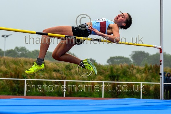 ComMast25-910240 - Field Female Set One