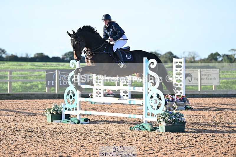 231015A-090220-06831 - Cls 28 Newcomers & 1.10m Open