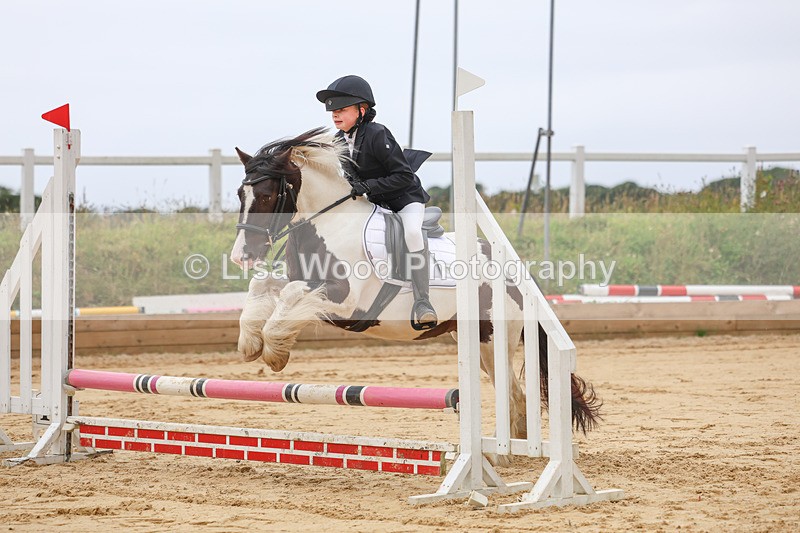 3E7A2095 - Class 2: 50cm Restricted