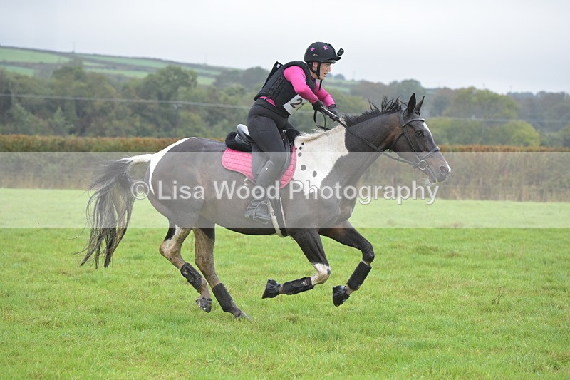 RAY_9541 - Class 2: 70cm: Corner