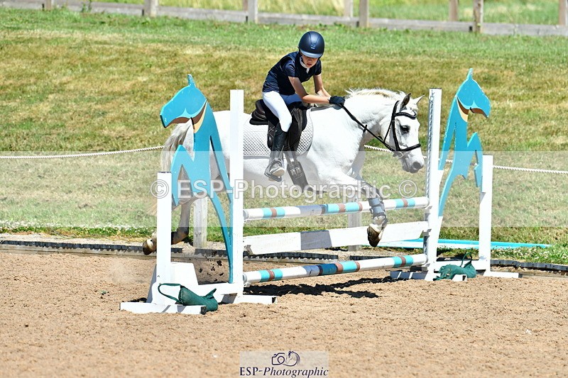 230624A-144032-02007 - Cls 42+43 Club and Schools 70cm