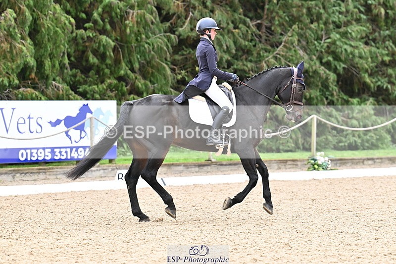 251023A-114922-01787 - C-230-Ciara.O.Connor