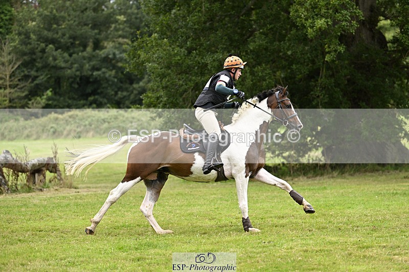 240825X-172721-37747 - 80cm XC 16.30 to 17.30