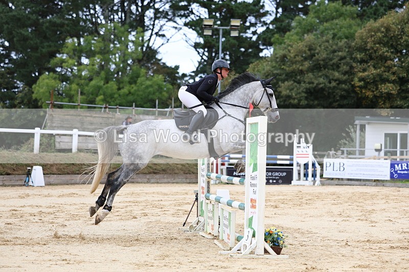 3E7A2953 - Class 7: Senior 1.05m