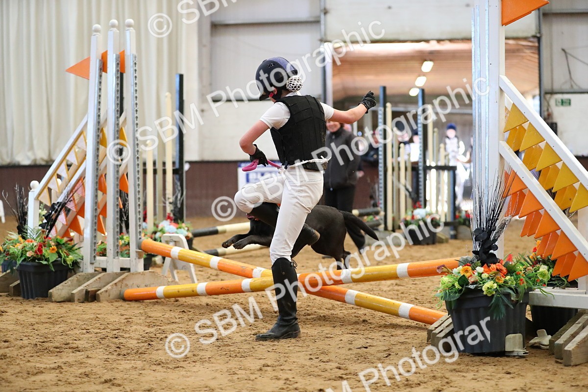 SBM_001089 - Class 3 - Horse & Hound