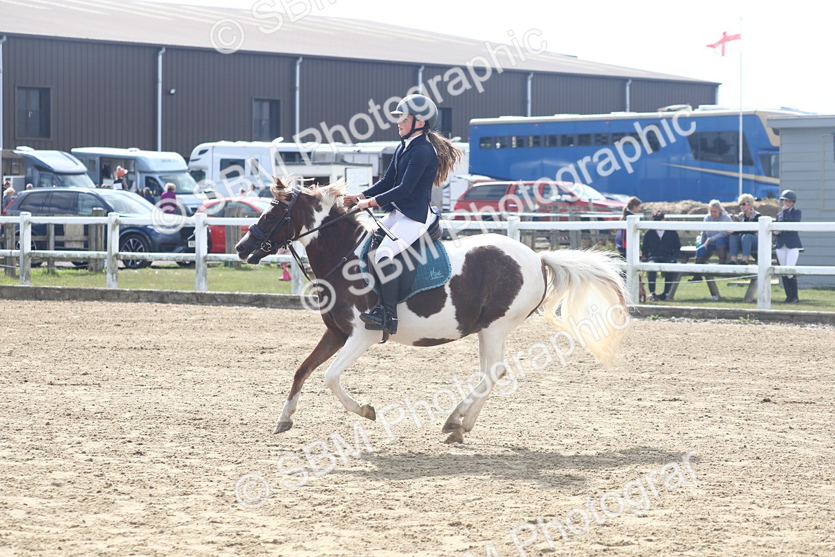 SBM_005946 - Class 6 - 60cm Champs