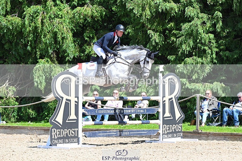 240525-133133-15399 - 433-EN_TARO_DES_VERNIER-Oliver_Townend