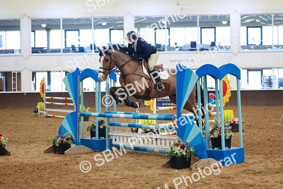 SBM_003118 - Class 9 - Senior Discovery - 1.00m