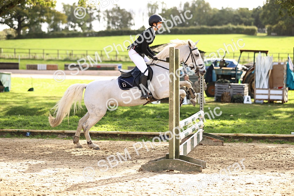 SBM_47885 - J9 - Junior Pony 70cm Championship