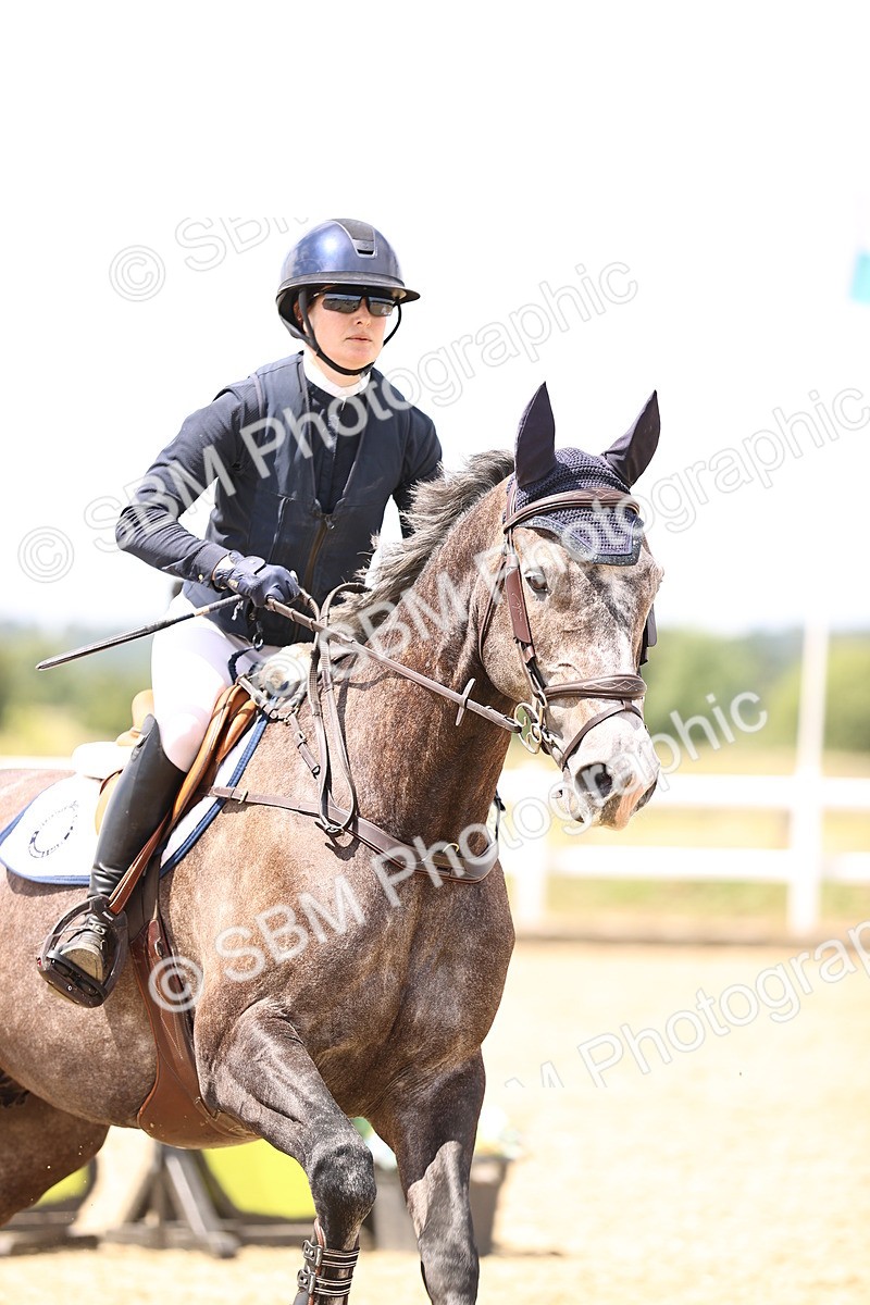 SBM_001724 - Class 16 - GFS Senior Newcomers 1.25m