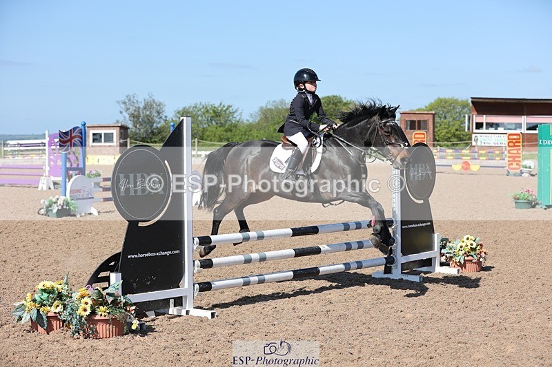 250504-100702-01846 - Cls 1 Pony Intro 70cm