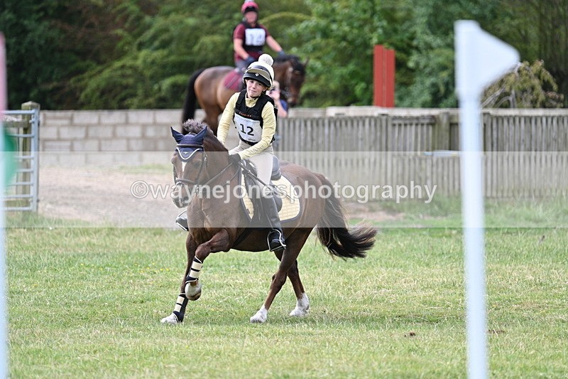 WJ7_4941 - 60cm XC Time 09:58 to 10:16