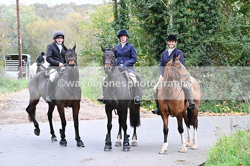 WJ7_7431 - Walk Home..