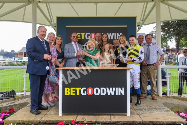 100923-Race 5-Commanche Falls-0503 - Race 5 3.50pm BetGoodwin Garrowby Stakes