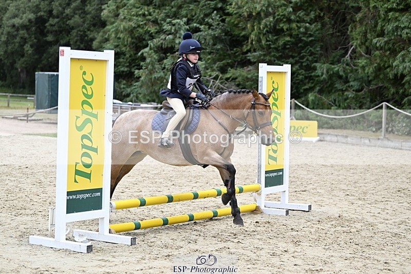 250820A-132125-07083 - Round 1, Start to 1.30pm Break