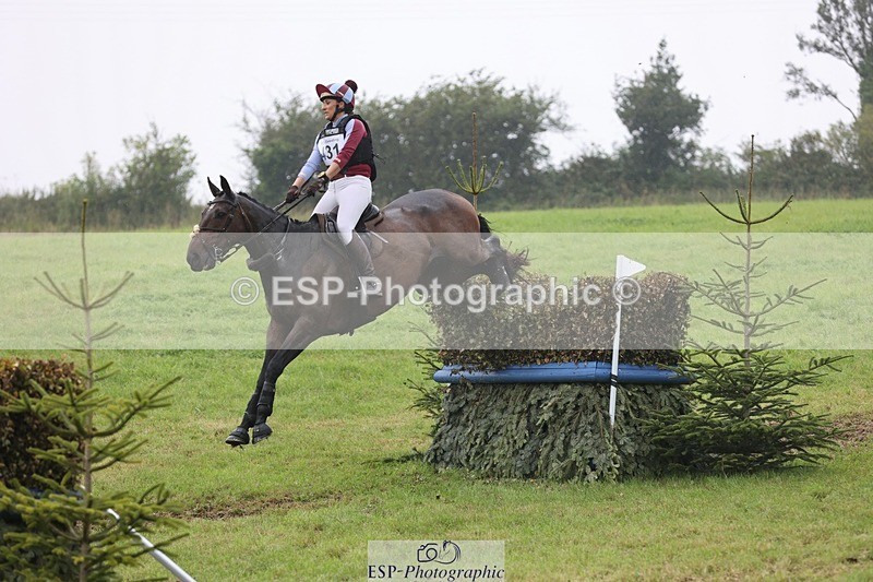 240901A-141016-09496 - 431-Lizette.Jackman-MURPHYS.GAUNTLET