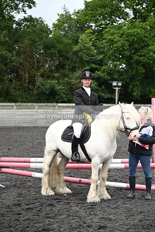 WJ6_0308 - Class 13 Novice 60cm