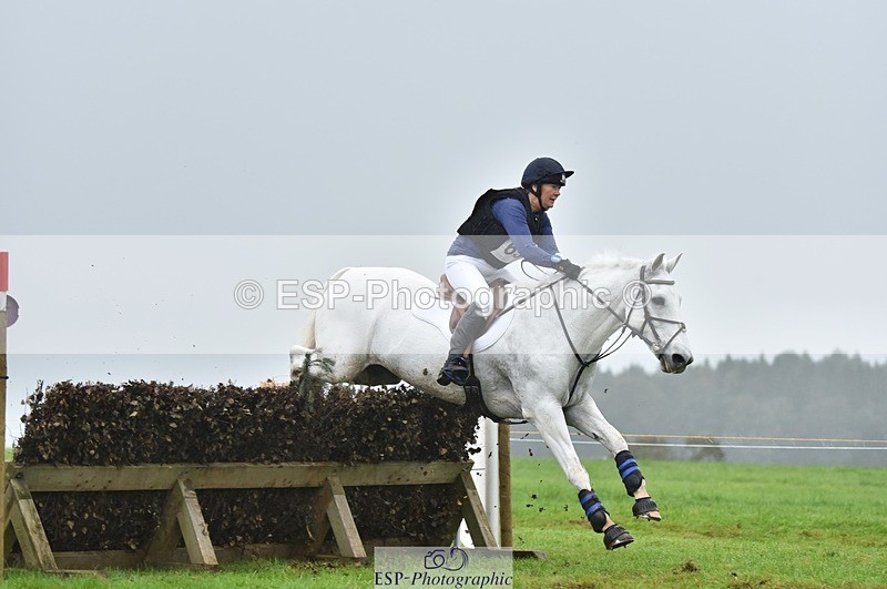 231021-102140-14324 - 651-RATHNAGREW.GREY.TEX-Nicola.Horsley-gubbins-SC+XC