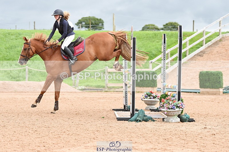 230813A-152110-13582 - Cls 51 1.20m Open