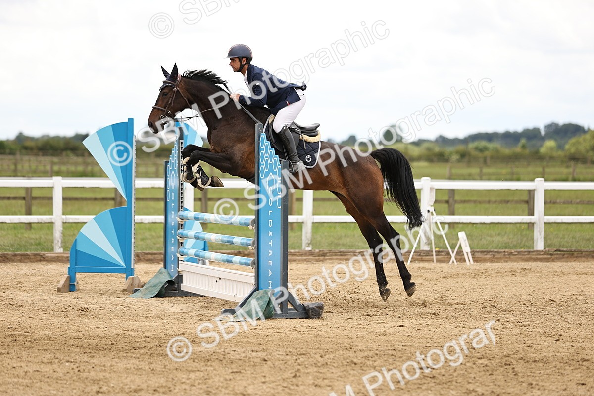 SBM_002828 - Class 10 - Senior Discovery - 1.00m