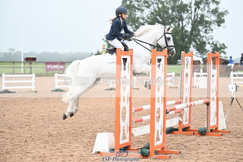 240907A-111820-00895 - Cls 2 Pony Small Team 70cm & 80cm