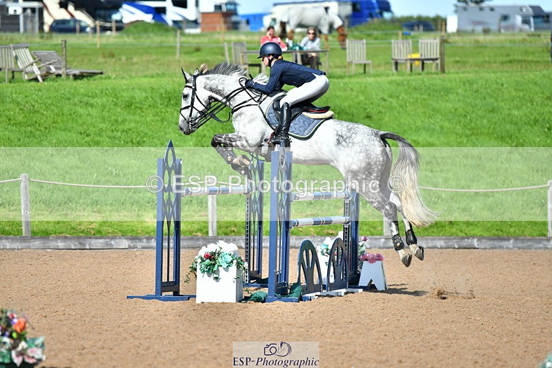 230811A-160645-06085 - Cls 24 Nat 1.30m Open