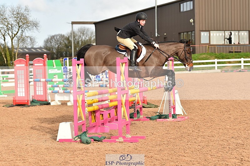 240210A-120938-01107 - Cls 8 Pony Newcomers & 1m Open
