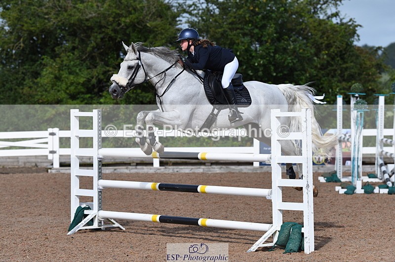 230715A-094048-00057 - Cls 11 Children on Horses 1.05m