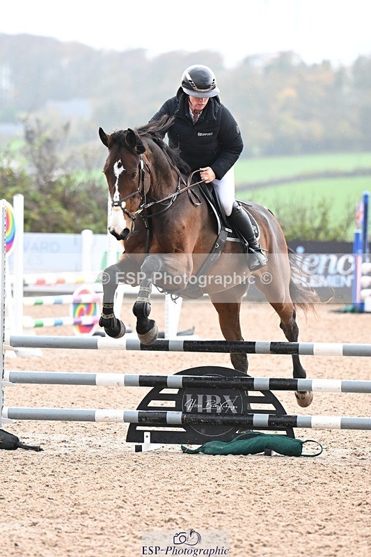 251105-095148-00060 - Clear round