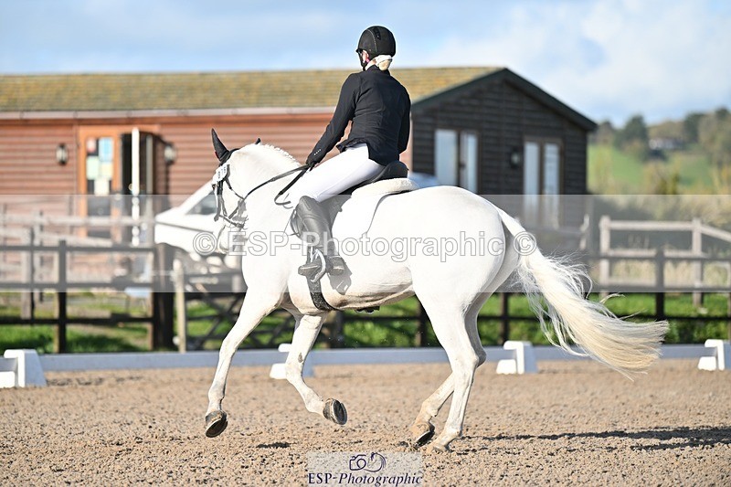 231105-141735-02019 - Cls 4 Novice 24 Start to 15.17 break