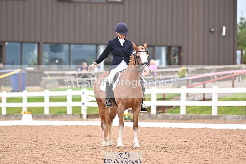 240817A-170217-10653 - 281-Caroline.Stagg-Dycott.Classy.Rose