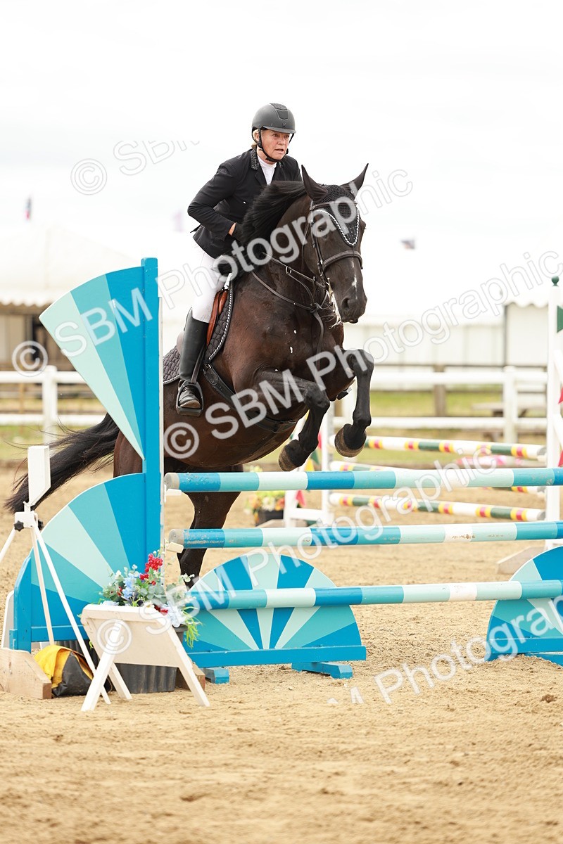 SBM_006948 - Class 2 - Senior Discovery - 1.00m Open