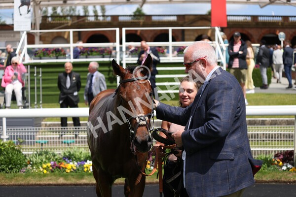 yr10062022r1-33 - Race 1 2.00pm Constant Security Gentlemen Amateur Riders Stakes