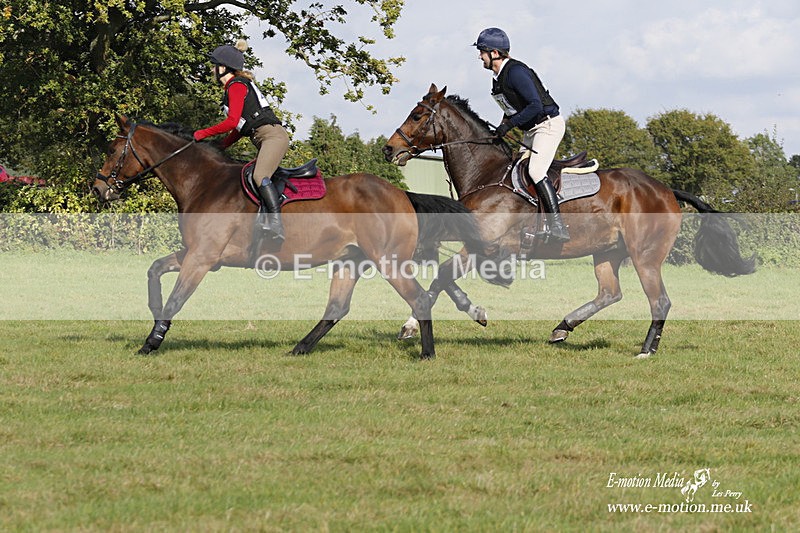  WWHT 171021 3491 - Intermediate Pairs (0.90m)  17/10/21