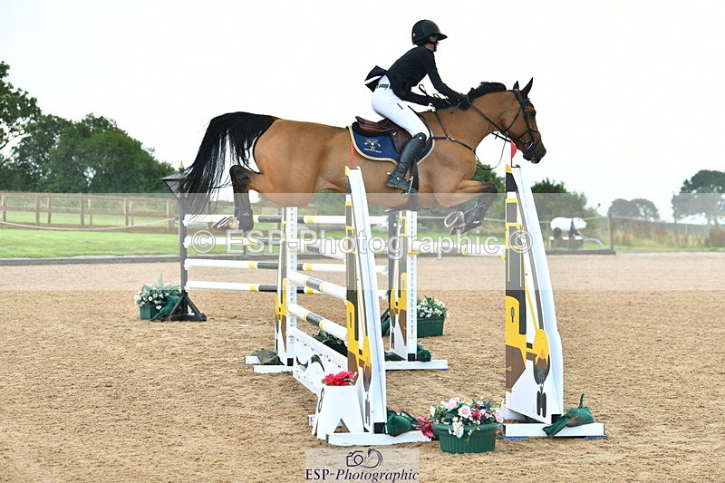 230723A-093827-10611 - Cls 4, 2 Star Small 1.30m