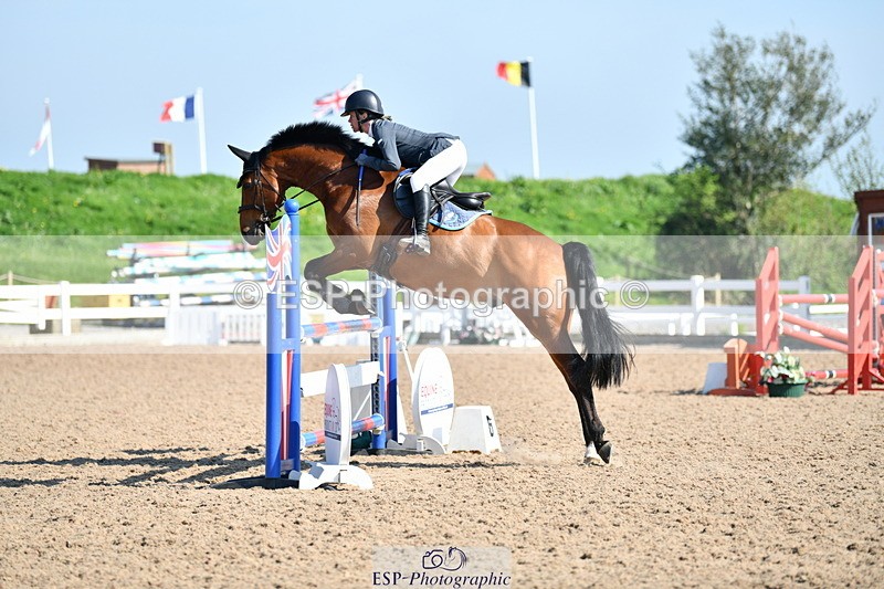 240512A-163129-19812 - Cls 44 1.05m National Am Quali