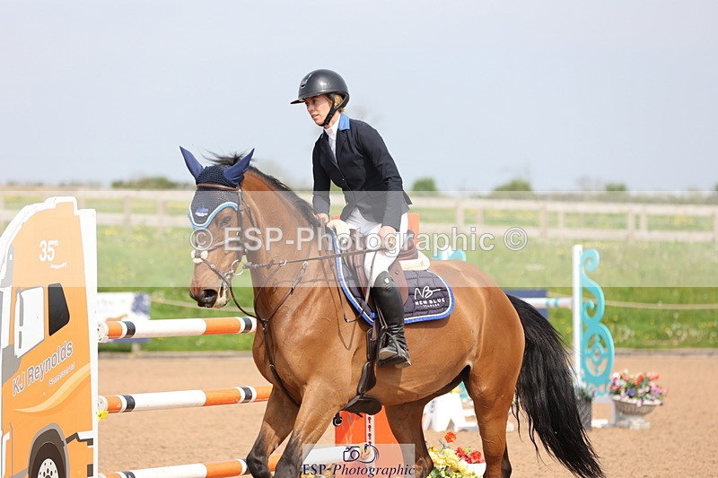 240511A-153832-14751 - Cls 36 National 1.30m Open