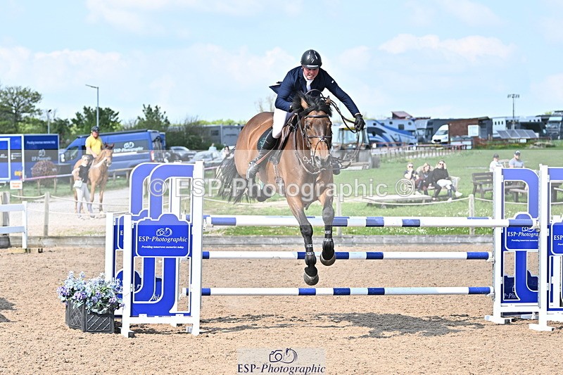 240509A-155341-03431 - Cls 12 Chard Equ Speed Derby