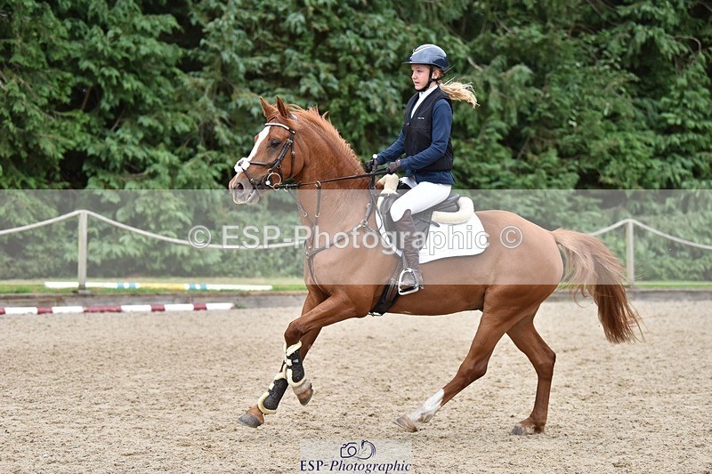 240802-120140-02851 - 1m Round 1