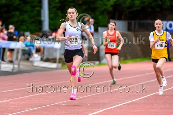 Age26 SUN-922994 - Track Female Set Two