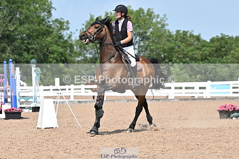 240801A-121123-00697 - Cls 10 1.05m Amateur Qualifier