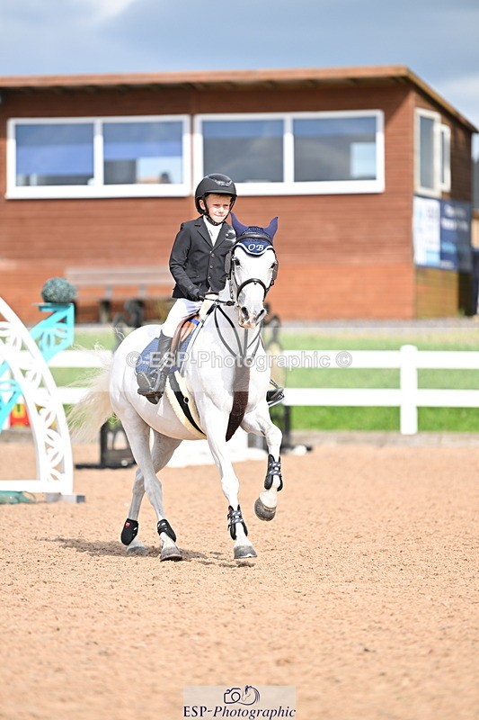 240806A-160835-00215 - Clear Round & 60cm BS Club & Schools