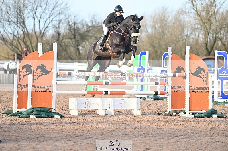 231210A-145838-02857 - Cls 21 Foxhunter & 1.20m Open