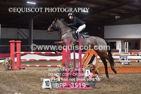 BPP_3519 - CLASS 17 Senior Newcomers/ 1.10m Open