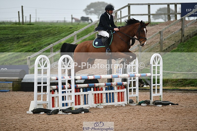 241102A-151630-06074 - SAT Cls 11 Snr 1.05m