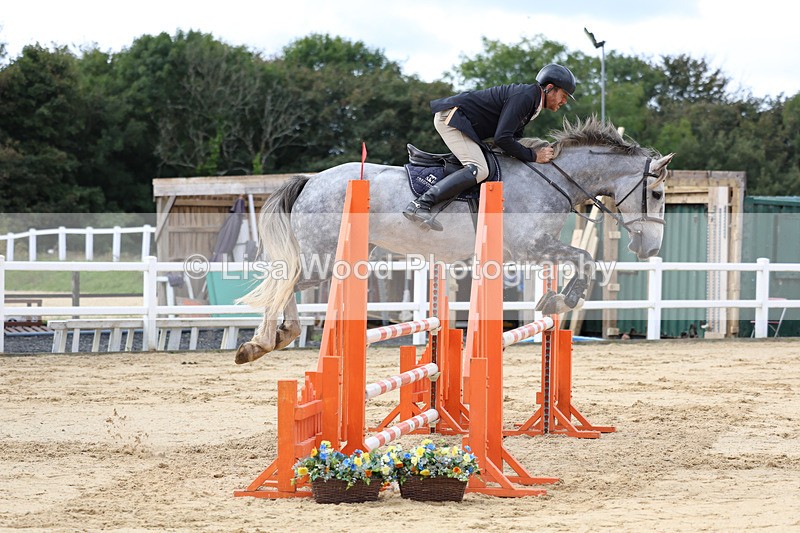 3E7A2188 - Class 4: Senior British Novice/90cm open