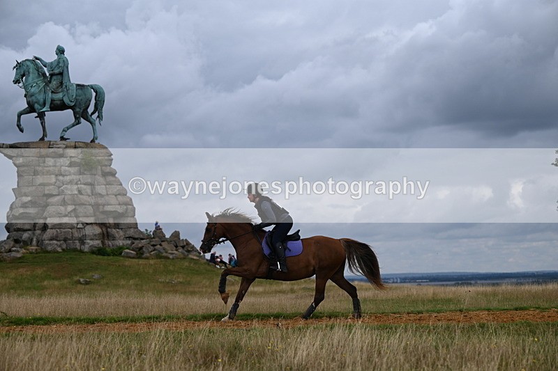 DSC_4991 - Time at Statue 11:10 to 11:42