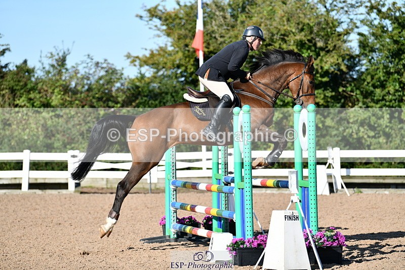 240913A-094648-03014 - Cls 20 Snr British Novice and 90cm Open